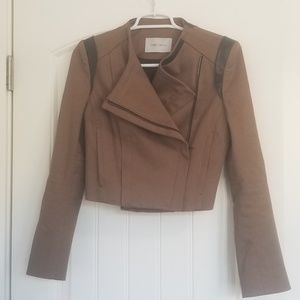 Cres. E Dim. Tan stretch twill cropped moto jacket with leather trim S